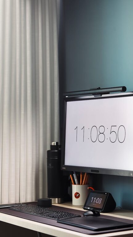 Tips for Creating a Productive Home Workspace That Boosts Focus and Comfort